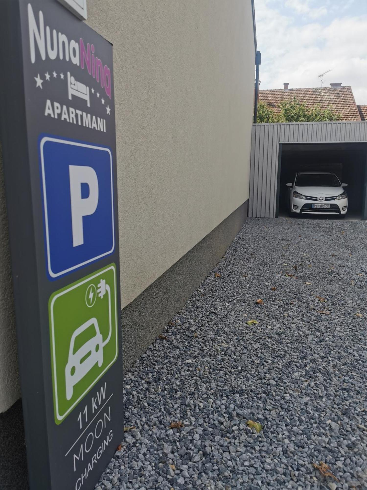 Nunanina Apartmani Pozega Buitenkant foto